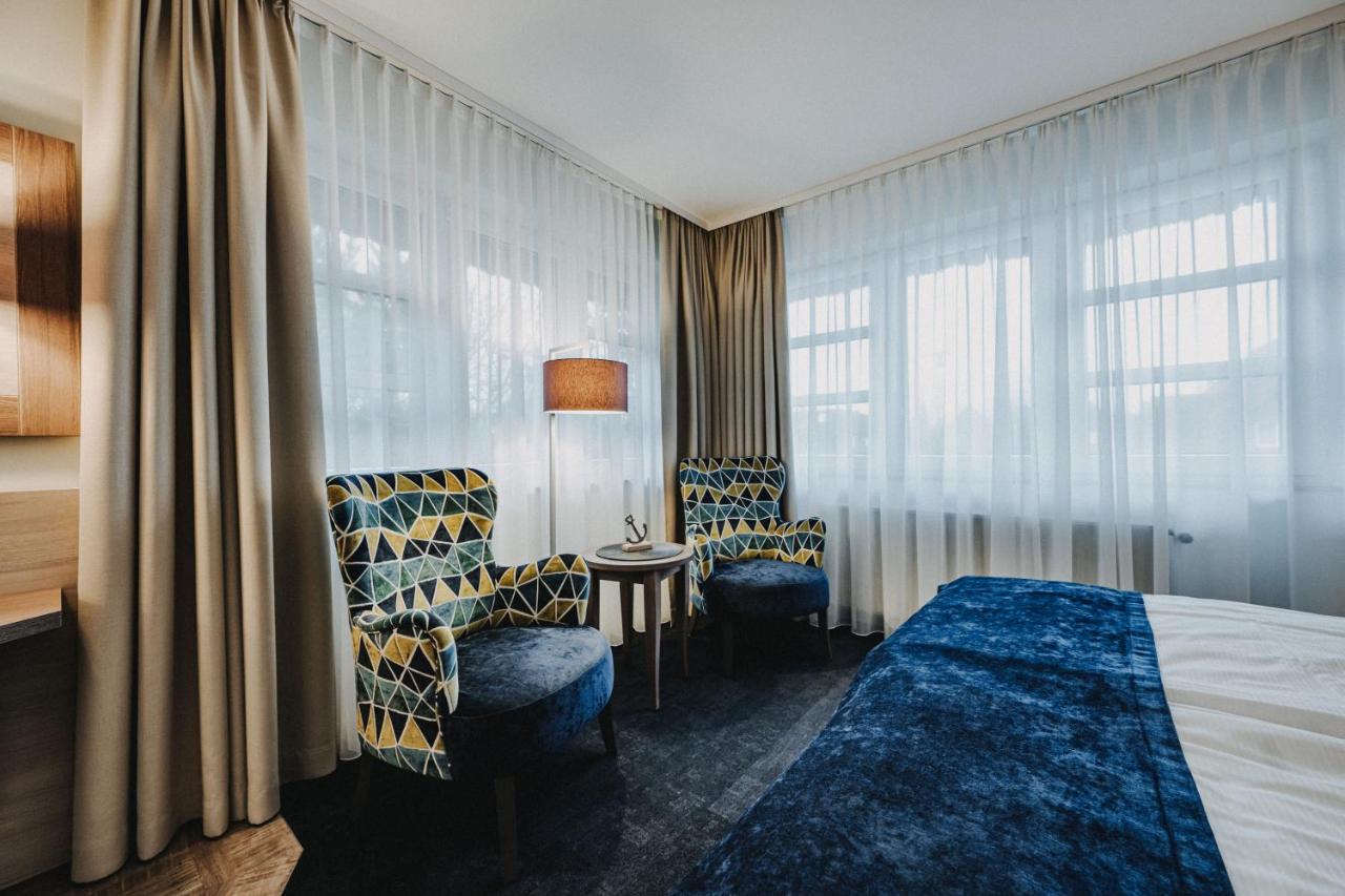 Hotel Graf Bentinck Dangast Esterno foto